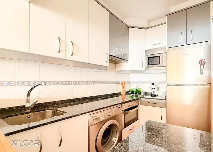 A Un Paso De La Playa